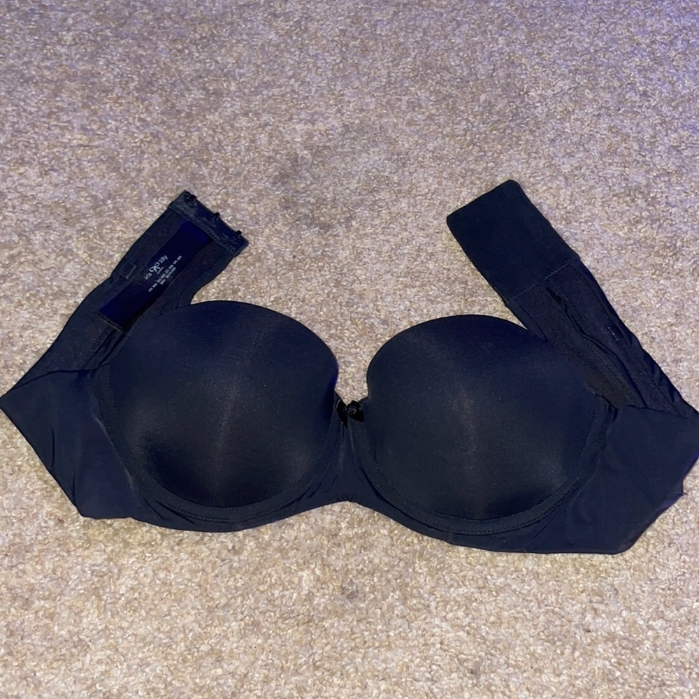 Iris & Lilly - Black Strapless Bra 36A